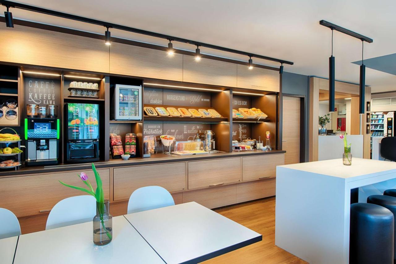 B&B Hotel Bielefeld-Ost Екстер'єр фото