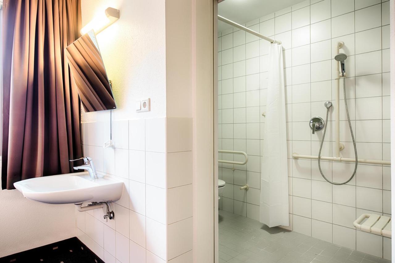 B&B Hotel Bielefeld-Ost Екстер'єр фото